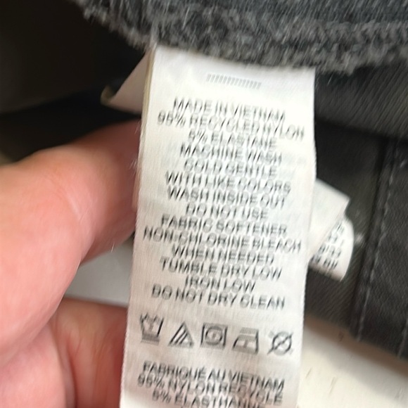 PRANA BLACK/GRAY CARGO SHORTS WITH MODERN CANO DESIGN SIZE 5 - Picture 11 of 16